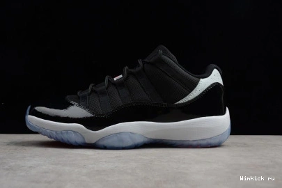 JORDAN RETRO BLACK LOW MENS 23